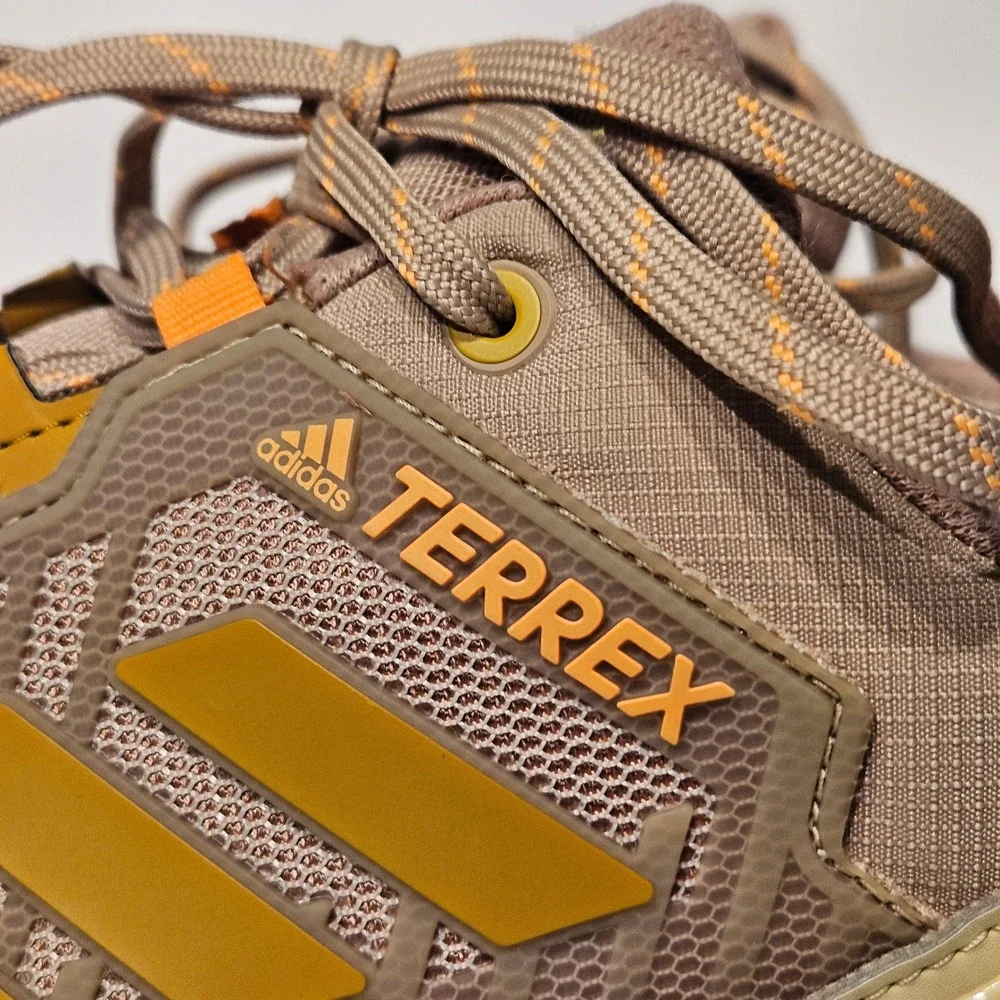 Adidas Terrex Swift R3 Hiking Shoes Mens 13 Beige Orange GZ0359 Low Top Sneaker